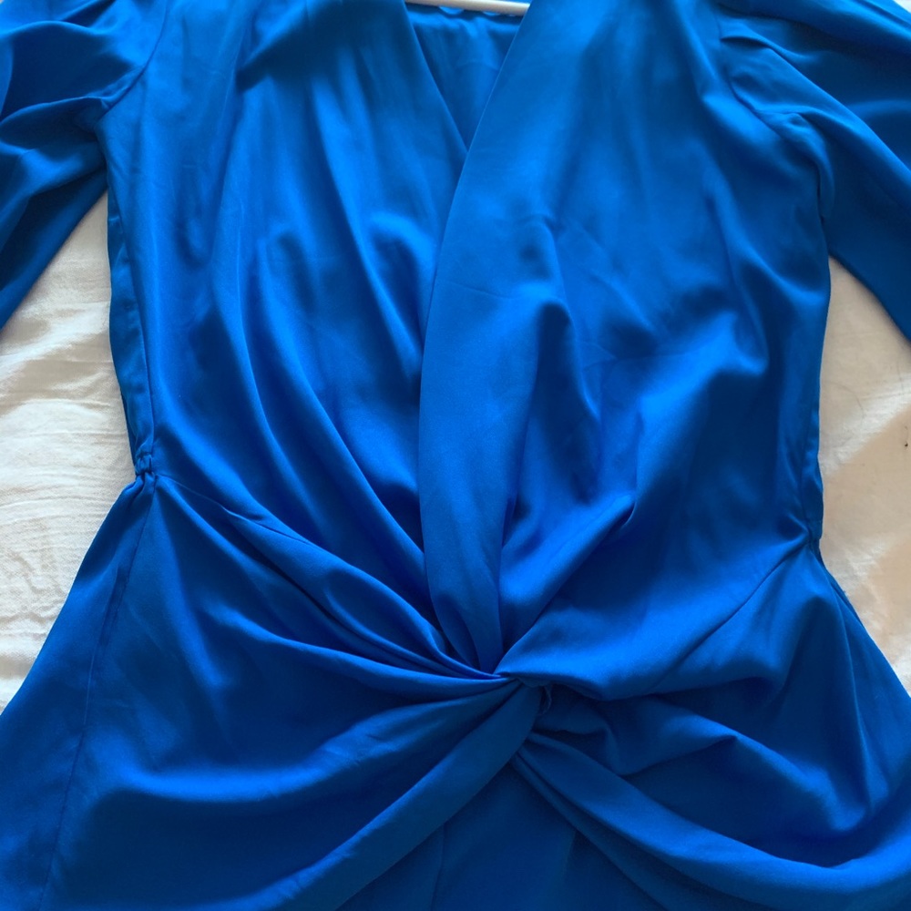 5 /48 By Saks LIKE NEW - Picture 3 of 4
